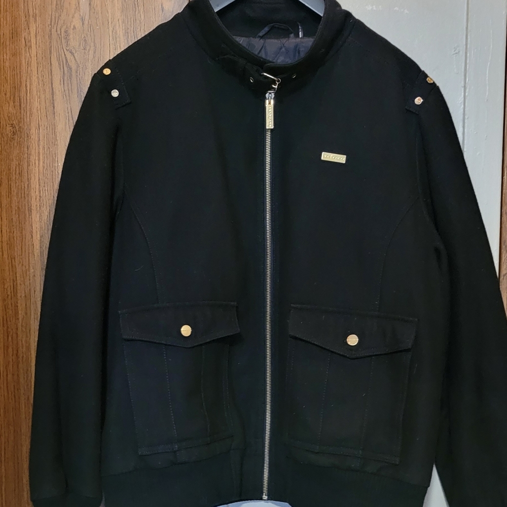 Sean John GENTLY Used Women s 2X can be worn by Men (UNISEX) Excellent Condition
